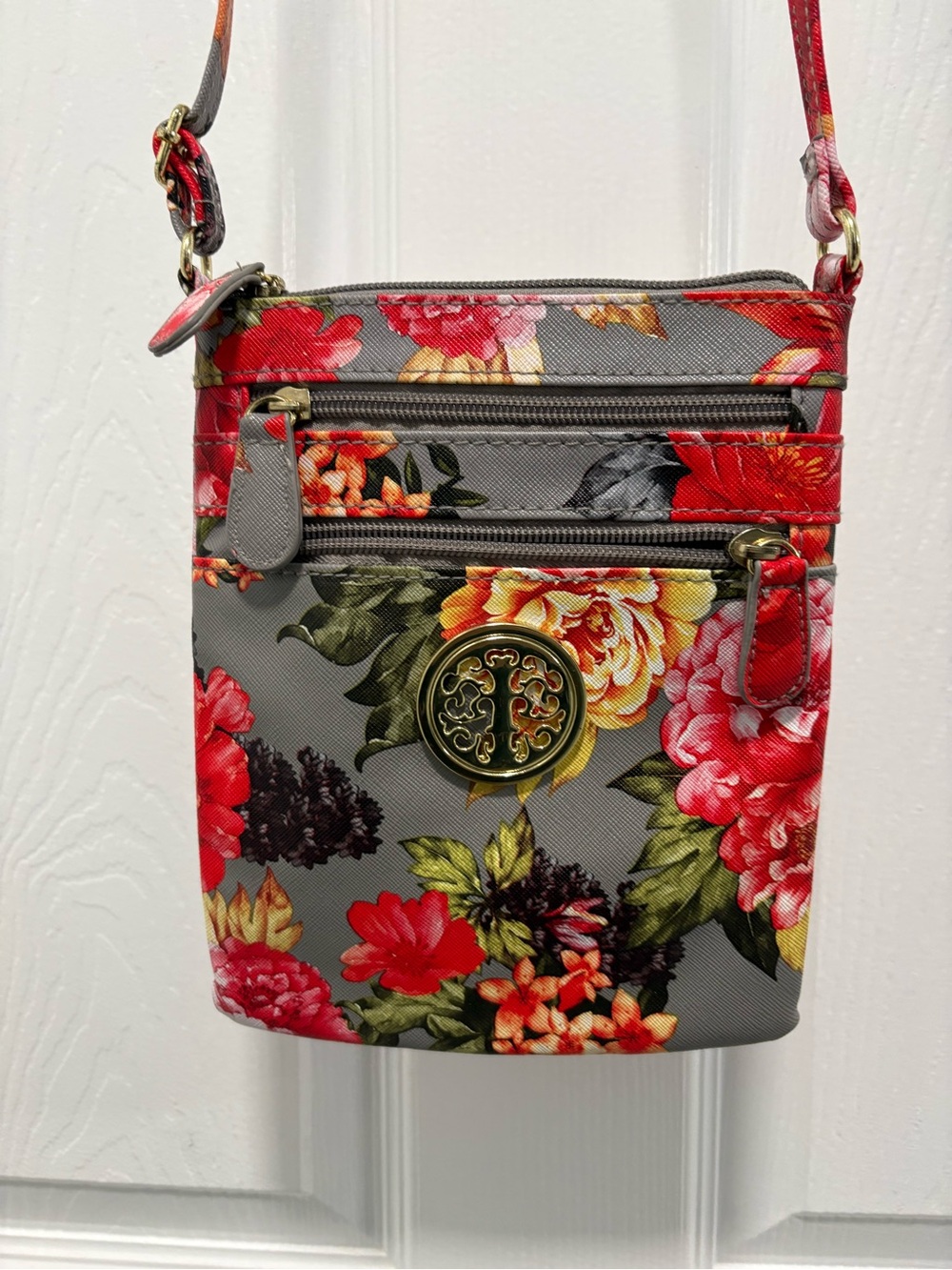 Floral Crossbody Bag in Gray and Red